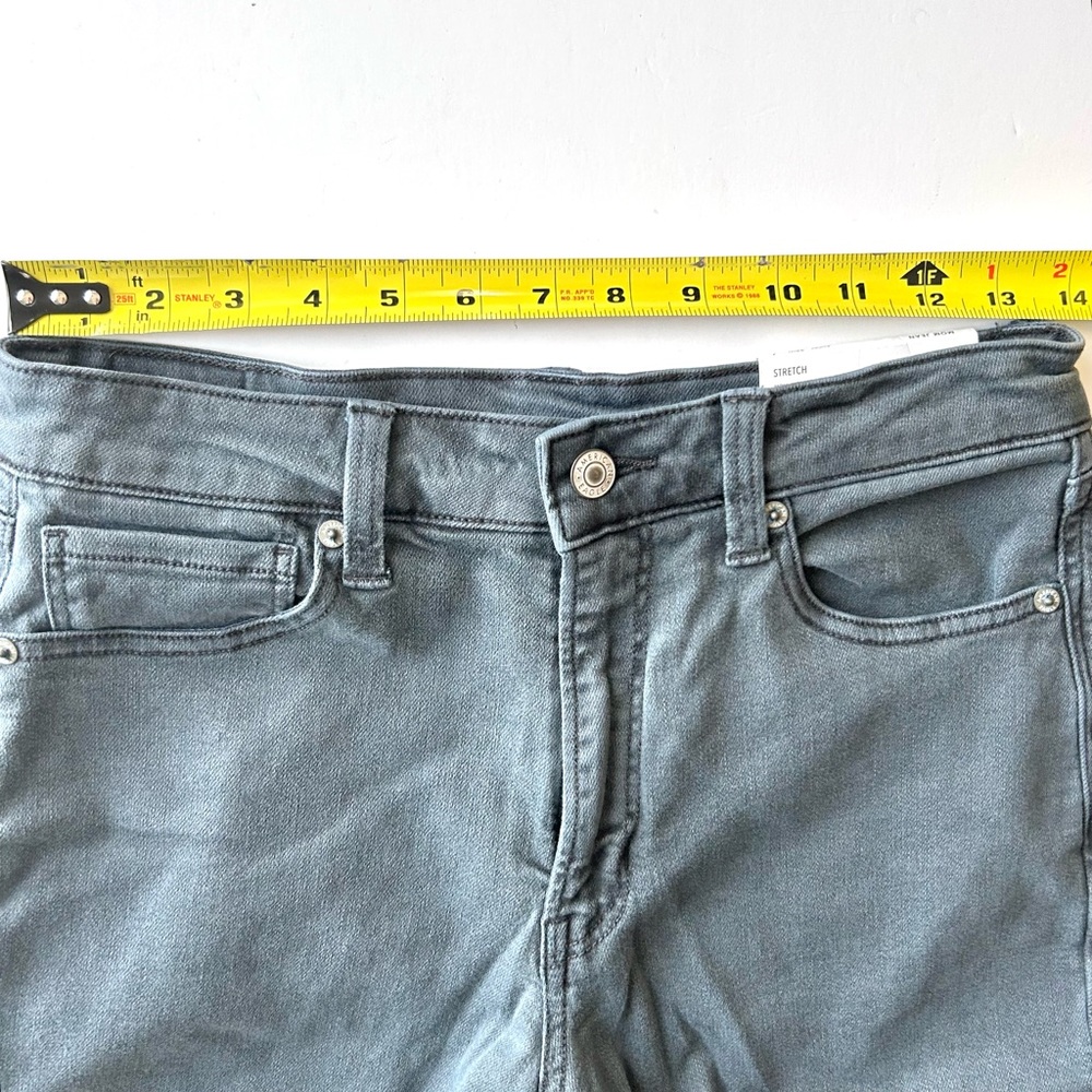 🍒(A464) NWT American Eagle Mom Jean Stretch. Dark Gray. Size: 6/28W Short - Picture 10 of 13